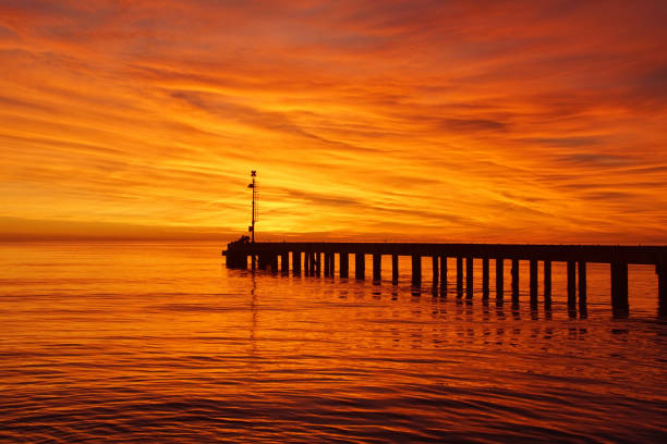 Il pontile sul mare al tramonto, Cinquale di Montignoso